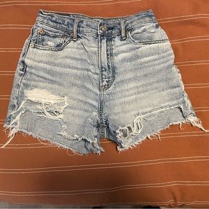 American Eagle Highest Rise 90's Boyfriend Short